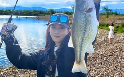 不知火舞和三个小男孩h全套图